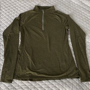 Old Navy Active Zip Up Pull Over in Olive Green